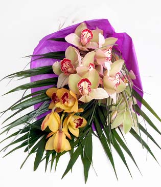  zmir Karabalar cicekciler , cicek siparisi  1 adet dal orkide buket halinde sunulmakta